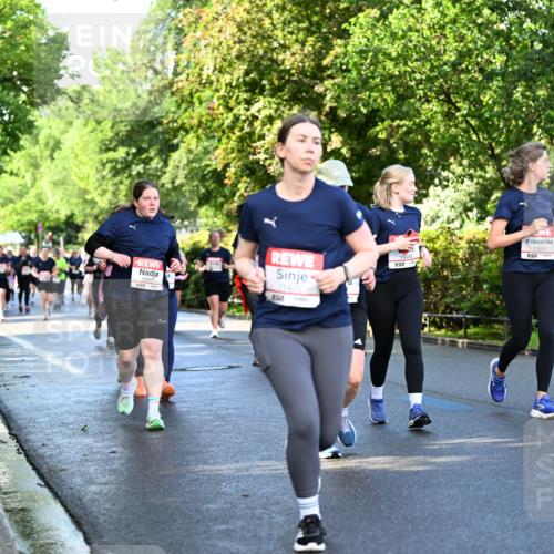 14.06.2026 - REWE Women's Run Dr. Thomas Lammeyer http://msf.ph/oto/9759054 14.06.2026 09:23:24 Laufen 11420, 10957, 10460, 10591 meine-sportfotos.de