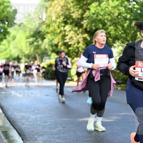 14.06.2026 - REWE Women's Run Dr. Thomas Lammeyer http://msf.ph/oto/9759084 14.06.2026 09:23:28 Laufen 11061, 7 meine-sportfotos.de