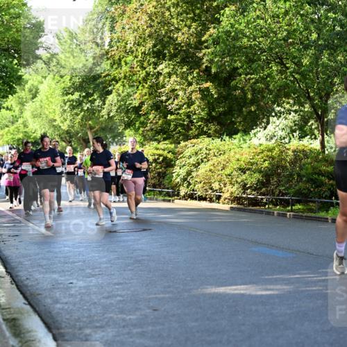 14.06.2026 - REWE Women's Run Dr. Thomas Lammeyer http://msf.ph/oto/9759137 14.06.2026 09:23:32 Laufen 10030 meine-sportfotos.de