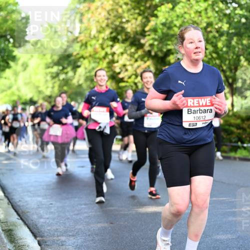 14.06.2026 - REWE Women's Run Dr. Thomas Lammeyer http://msf.ph/oto/9759219 14.06.2026 09:23:39 Laufen 10612, 57 meine-sportfotos.de