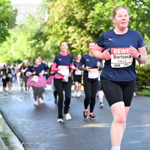 14.06.2026 - REWE Women's Run Dr. Thomas Lammeyer http://msf.ph/oto/9759221 14.06.2026 09:23:39 Laufen 10612, 7 meine-sportfotos.de