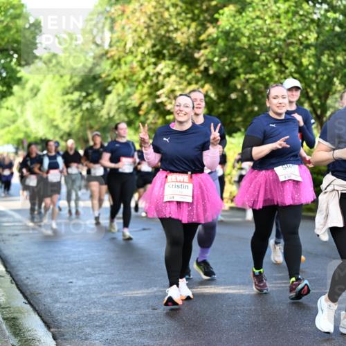 14.06.2026 - REWE Women's Run Dr. Thomas Lammeyer http://msf.ph/oto/9759259 14.06.2026 09:23:42 Laufen 10716, 10688, 57 meine-sportfotos.de