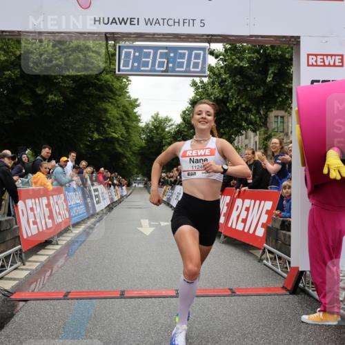 14.06.2026 - REWE Women's Run Strokosch-Dieckow http://msf.ph/oto/9759268 14.06.2026 09:37:00 Ziel 11246 meine-sportfotos.de