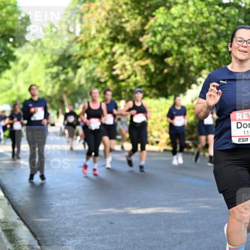 14.06.2026 - REWE Women's Run Dr. Thomas Lammeyer http://msf.ph/oto/9759364 14.06.2026 09:23:51 Laufen 11106, 57, 11109 meine-sportfotos.de