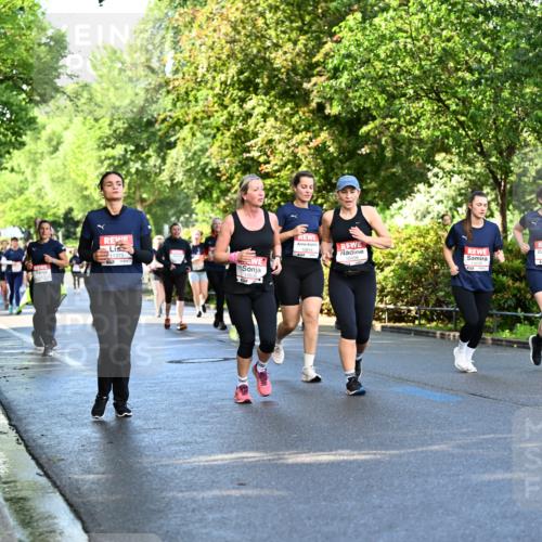 14.06.2026 - REWE Women's Run Dr. Thomas Lammeyer http://msf.ph/oto/9759377 14.06.2026 09:23:52 Laufen 11373, 11073, 7, 10818 meine-sportfotos.de