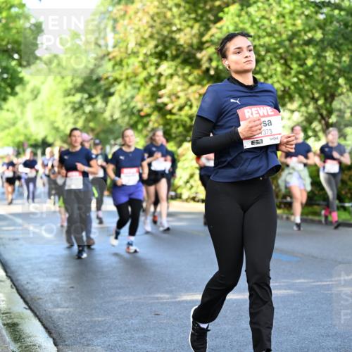 14.06.2026 - REWE Women's Run Dr. Thomas Lammeyer http://msf.ph/oto/9759417 14.06.2026 09:23:55 Laufen 373 meine-sportfotos.de