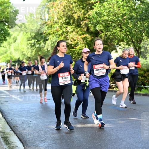 14.06.2026 - REWE Women's Run Dr. Thomas Lammeyer http://msf.ph/oto/9759450 14.06.2026 09:23:57 Laufen 11445, 7, 10596, 51 meine-sportfotos.de