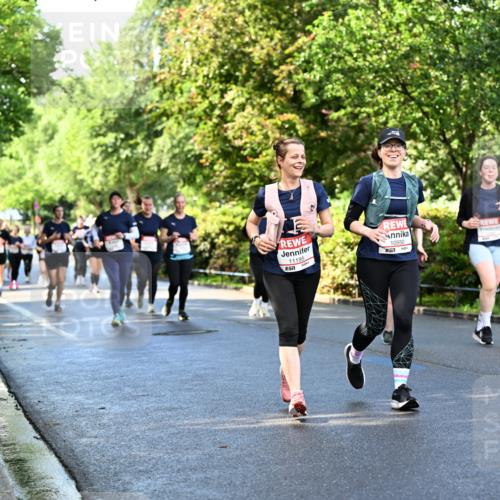 14.06.2026 - REWE Women's Run Dr. Thomas Lammeyer http://msf.ph/oto/9759489 14.06.2026 09:24:00 Laufen 11195, 7, 10550, 551 meine-sportfotos.de