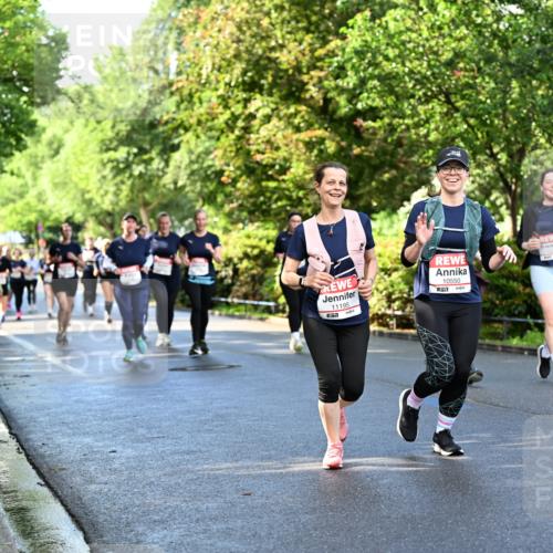 14.06.2026 - REWE Women's Run Dr. Thomas Lammeyer http://msf.ph/oto/9759491 14.06.2026 09:24:00 Laufen 11195, 10550, 657 meine-sportfotos.de