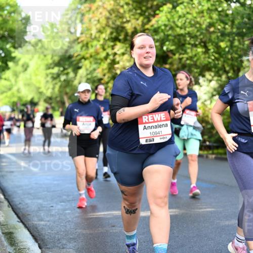 14.06.2026 - REWE Women's Run Dr. Thomas Lammeyer http://msf.ph/oto/9759714 14.06.2026 09:24:18 Laufen 10941, 10187 meine-sportfotos.de