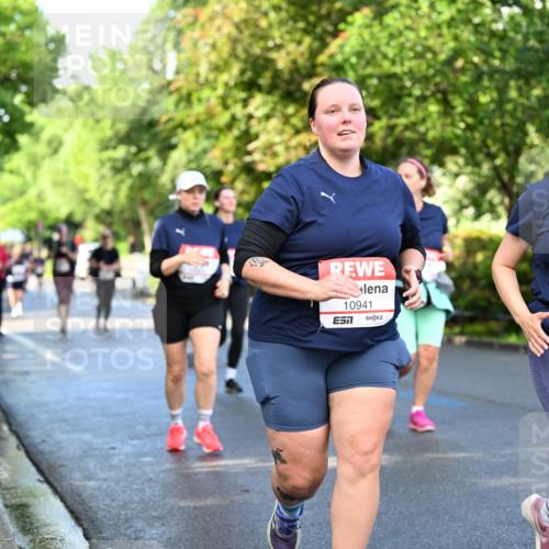 14.06.2026 - REWE Women's Run Dr. Thomas Lammeyer http://msf.ph/oto/9759717 14.06.2026 09:24:19 Laufen 10941, 10187, 7 meine-sportfotos.de