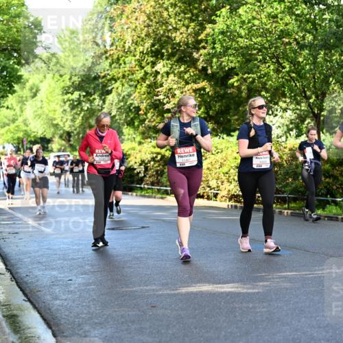 14.06.2026 - REWE Women's Run Dr. Thomas Lammeyer http://msf.ph/oto/9759823 14.06.2026 09:24:26 Laufen 11461, 10509, 10571 meine-sportfotos.de