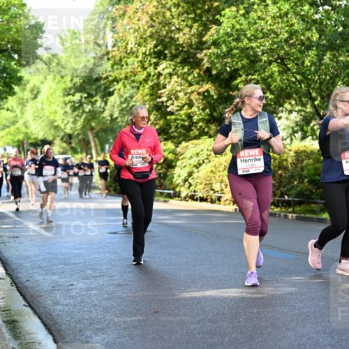14.06.2026 - REWE Women's Run Dr. Thomas Lammeyer http://msf.ph/oto/9759840 14.06.2026 09:24:27 Laufen 10161, 11461, 7, 10509, 57 meine-sportfotos.de