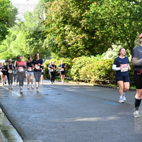 14.06.2026 - REWE Women's Run Dr. Thomas Lammeyer http://msf.ph/oto/9759890 14.06.2026 09:24:31 Laufen 11072, 11088 meine-sportfotos.de