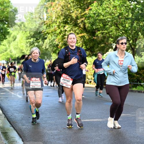 14.06.2026 - REWE Women's Run Dr. Thomas Lammeyer http://msf.ph/oto/9760001 14.06.2026 09:24:42 Laufen 10866, 10865, 7 meine-sportfotos.de