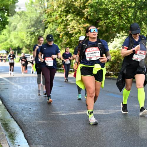 14.06.2026 - REWE Women's Run Dr. Thomas Lammeyer http://msf.ph/oto/9760095 14.06.2026 09:24:51 Laufen 11249, 57, 10714, 7, 10455 meine-sportfotos.de