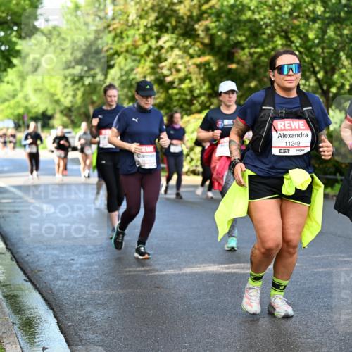 14.06.2026 - REWE Women's Run Dr. Thomas Lammeyer http://msf.ph/oto/9760105 14.06.2026 09:24:51 Laufen 11249, 7, 10714, 657 meine-sportfotos.de