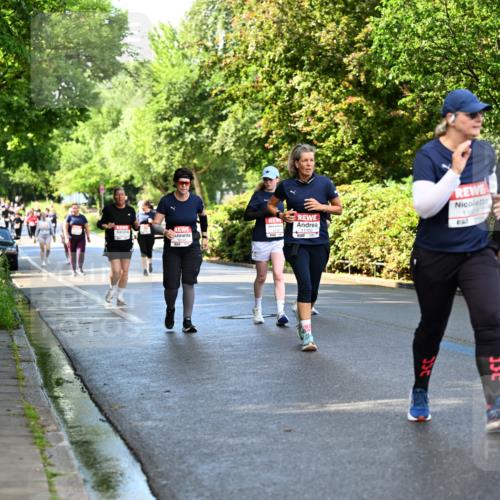 14.06.2026 - REWE Women's Run Dr. Thomas Lammeyer http://msf.ph/oto/9760321 14.06.2026 09:25:22 Laufen 10044, 7, 10506, 10045 meine-sportfotos.de