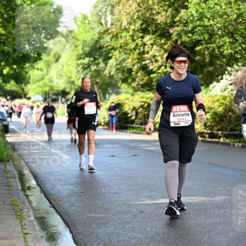 14.06.2026 - REWE Women's Run Dr. Thomas Lammeyer http://msf.ph/oto/9760366 14.06.2026 09:25:26 Laufen 10141, 57, 11151, 57, 10630 meine-sportfotos.de