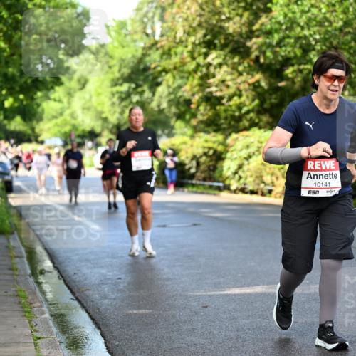 14.06.2026 - REWE Women's Run Dr. Thomas Lammeyer http://msf.ph/oto/9760377 14.06.2026 09:25:26 Laufen 10141, 11151, 7 meine-sportfotos.de