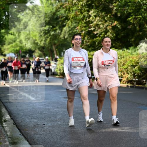 14.06.2026 - REWE Women's Run Dr. Thomas Lammeyer http://msf.ph/oto/9760465 14.06.2026 09:25:45 Laufen 10136, 7 meine-sportfotos.de