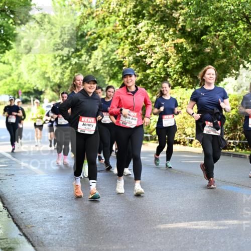 14.06.2026 - REWE Women's Run Dr. Thomas Lammeyer http://msf.ph/oto/9760543 14.06.2026 09:25:56 Laufen 11484, 57, 11364, 51, 11094 meine-sportfotos.de