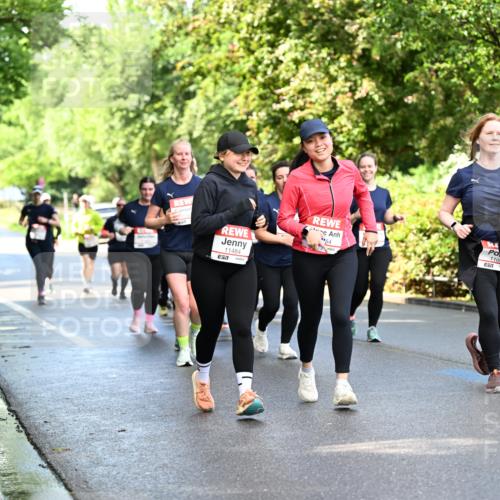 14.06.2026 - REWE Women's Run Dr. Thomas Lammeyer http://msf.ph/oto/9760552 14.06.2026 09:25:57 Laufen 11484, 7, 64, 11094, 57, 657 meine-sportfotos.de