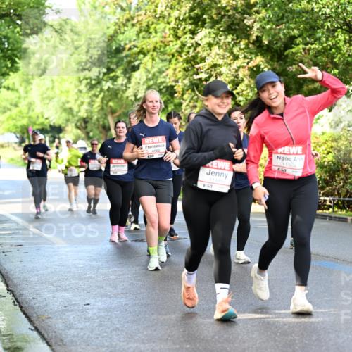 14.06.2026 - REWE Women's Run Dr. Thomas Lammeyer http://msf.ph/oto/9760567 14.06.2026 09:25:58 Laufen 10562, 11484, 7, 11364, 7, 11094, 7 meine-sportfotos.de