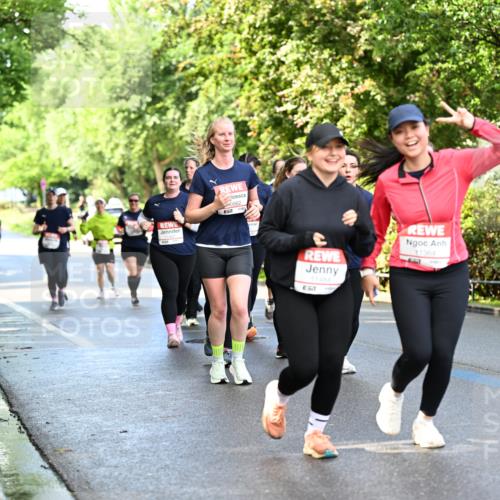 14.06.2026 - REWE Women's Run Dr. Thomas Lammeyer http://msf.ph/oto/9760569 14.06.2026 09:25:58 Laufen 57, 0562, 11484, 57, 11364 meine-sportfotos.de