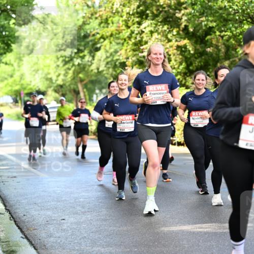 14.06.2026 - REWE Women's Run Dr. Thomas Lammeyer http://msf.ph/oto/9760587 14.06.2026 09:25:59 Laufen 11203, 1056, 251, 10681, 11464 meine-sportfotos.de