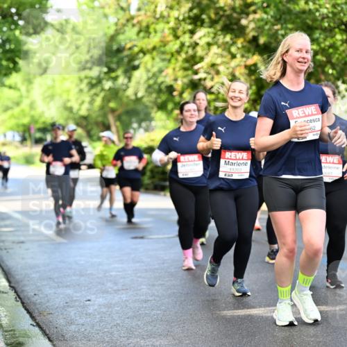 14.06.2026 - REWE Women's Run Dr. Thomas Lammeyer http://msf.ph/oto/9760602 14.06.2026 09:26:00 Laufen 62, 11203, 7, 0681, 11237, 57 meine-sportfotos.de