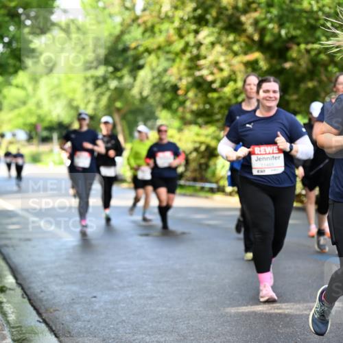 14.06.2026 - REWE Women's Run Dr. Thomas Lammeyer http://msf.ph/oto/9760629 14.06.2026 09:26:02 Laufen 11465, 11203, 7, 106, 57 meine-sportfotos.de