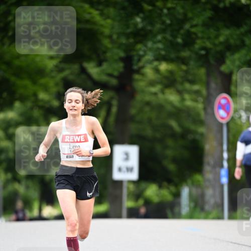 14.06.2026 - REWE Women's Run Dr. Thomas Lammeyer http://msf.ph/oto/9760805 14.06.2026 09:29:35 Laufen 7, 3, 4 meine-sportfotos.de