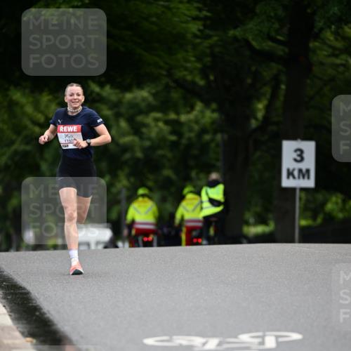 14.06.2026 - REWE Women's Run Dr. Thomas Lammeyer http://msf.ph/oto/9760831 14.06.2026 09:30:01 Laufen 11507, 3 meine-sportfotos.de