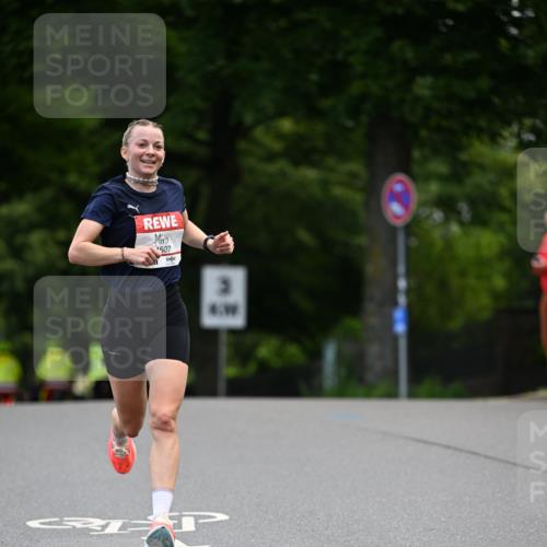 14.06.2026 - REWE Women's Run Dr. Thomas Lammeyer http://msf.ph/oto/9760871 14.06.2026 09:30:04 Laufen 507, 3 meine-sportfotos.de