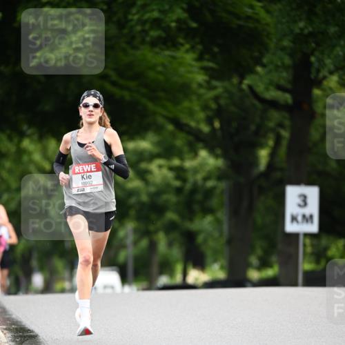 14.06.2026 - REWE Women's Run Dr. Thomas Lammeyer http://msf.ph/oto/9760965 14.06.2026 09:31:18 Laufen 10992, 3 meine-sportfotos.de