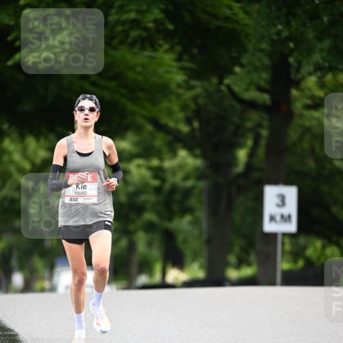 14.06.2026 - REWE Women's Run Dr. Thomas Lammeyer http://msf.ph/oto/9760968 14.06.2026 09:31:18 Laufen 10992, 7, 3 meine-sportfotos.de