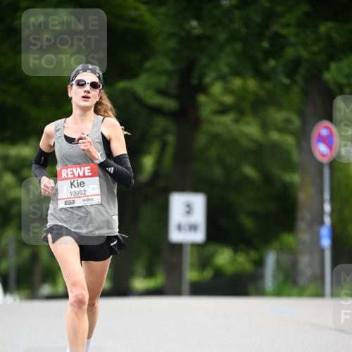 14.06.2026 - REWE Women's Run Dr. Thomas Lammeyer http://msf.ph/oto/9760987 14.06.2026 09:31:20 Laufen 10992 meine-sportfotos.de
