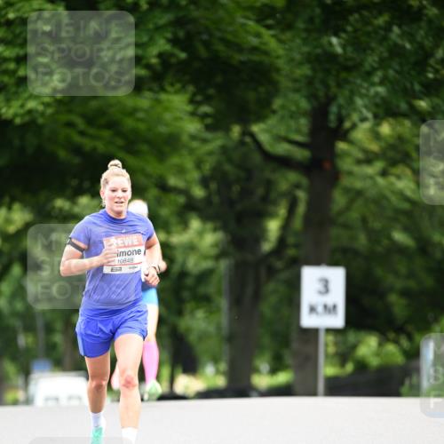 14.06.2026 - REWE Women's Run Dr. Thomas Lammeyer http://msf.ph/oto/9761098 14.06.2026 09:31:45 Laufen 10848, 3 meine-sportfotos.de