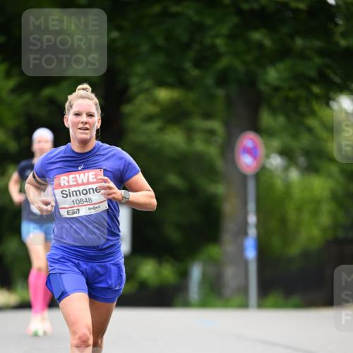 14.06.2026 - REWE Women's Run Dr. Thomas Lammeyer http://msf.ph/oto/9761123 14.06.2026 09:31:46 Laufen 10848, 7 meine-sportfotos.de