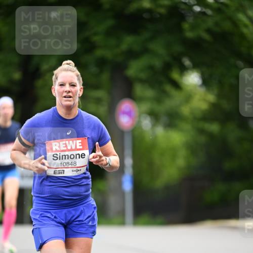 14.06.2026 - REWE Women's Run Dr. Thomas Lammeyer http://msf.ph/oto/9761131 14.06.2026 09:31:47 Laufen 10848 meine-sportfotos.de