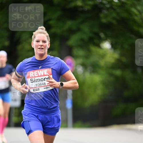 14.06.2026 - REWE Women's Run Dr. Thomas Lammeyer http://msf.ph/oto/9761133 14.06.2026 09:31:47 Laufen 10848, 57 meine-sportfotos.de