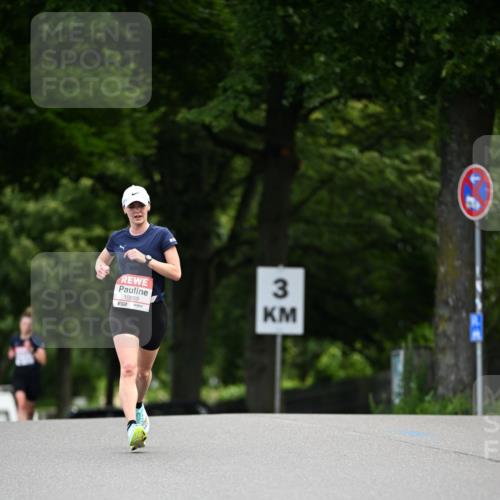 14.06.2026 - REWE Women's Run Dr. Thomas Lammeyer http://msf.ph/oto/9761181 14.06.2026 09:31:59 Laufen 10859, 3 meine-sportfotos.de