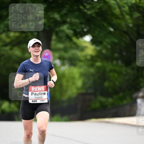14.06.2026 - REWE Women's Run Dr. Thomas Lammeyer http://msf.ph/oto/9761219 14.06.2026 09:32:02 Laufen 10859 meine-sportfotos.de