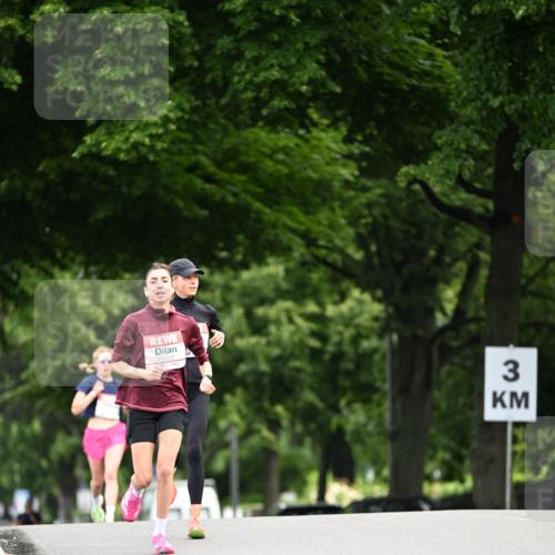 14.06.2026 - REWE Women's Run Dr. Thomas Lammeyer http://msf.ph/oto/9761296 14.06.2026 09:32:18 Laufen 10328, 3 meine-sportfotos.de