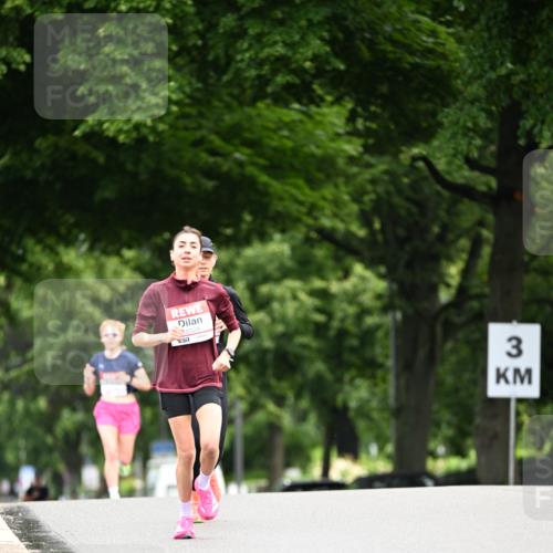 14.06.2026 - REWE Women's Run Dr. Thomas Lammeyer http://msf.ph/oto/9761303 14.06.2026 09:32:18 Laufen 10328, 3 meine-sportfotos.de