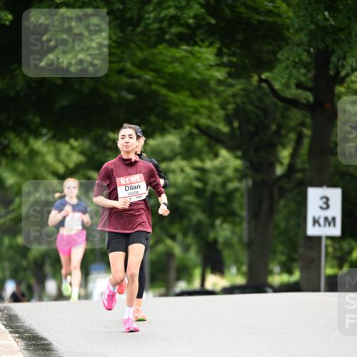 14.06.2026 - REWE Women's Run Dr. Thomas Lammeyer http://msf.ph/oto/9761306 14.06.2026 09:32:19 Laufen 10328, 3 meine-sportfotos.de