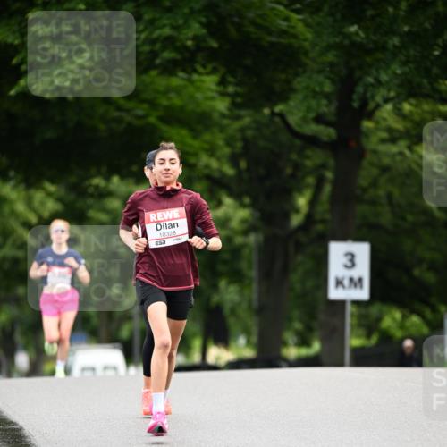 14.06.2026 - REWE Women's Run Dr. Thomas Lammeyer http://msf.ph/oto/9761321 14.06.2026 09:32:19 Laufen 10328, 57, 33 meine-sportfotos.de