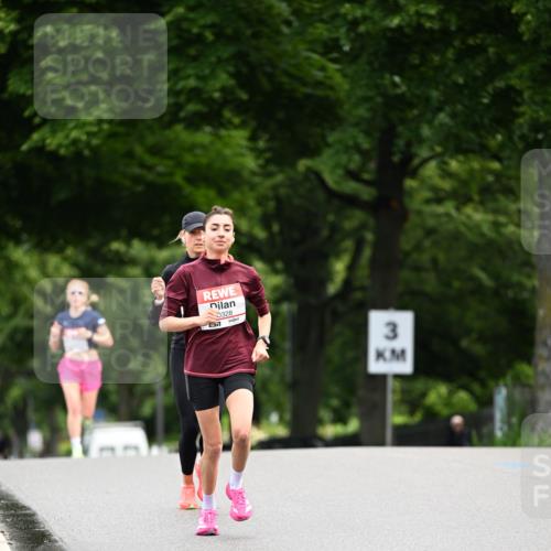 14.06.2026 - REWE Women's Run Dr. Thomas Lammeyer http://msf.ph/oto/9761325 14.06.2026 09:32:20 Laufen 328, 3 meine-sportfotos.de
