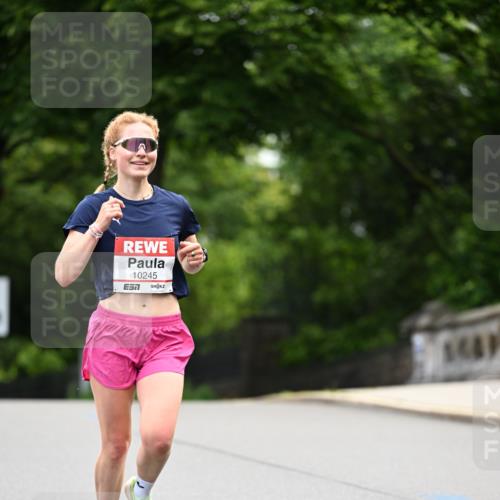 14.06.2026 - REWE Women's Run Dr. Thomas Lammeyer http://msf.ph/oto/9761403 14.06.2026 09:32:26 Laufen 10245 meine-sportfotos.de